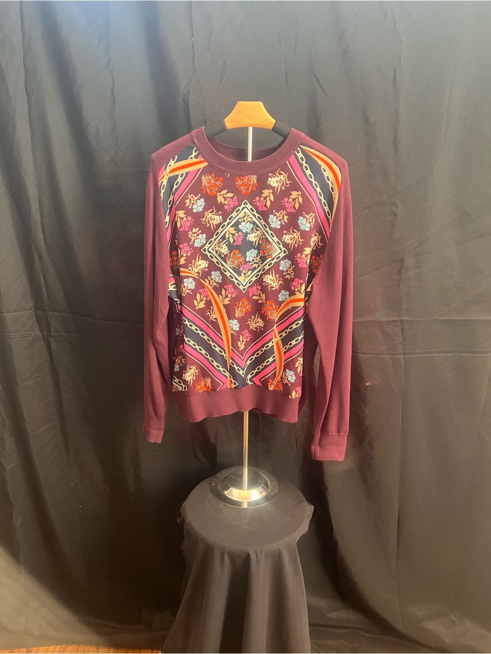 Ann Taylor Women's Floral Bandana-Print Crewneck Sweater - Burgundy